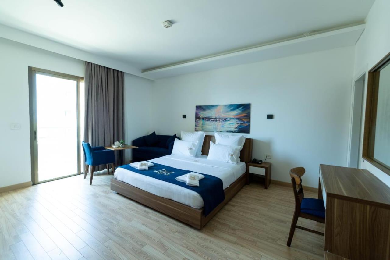 Mateus Hotel & Pool 朱尼耶 外观 照片