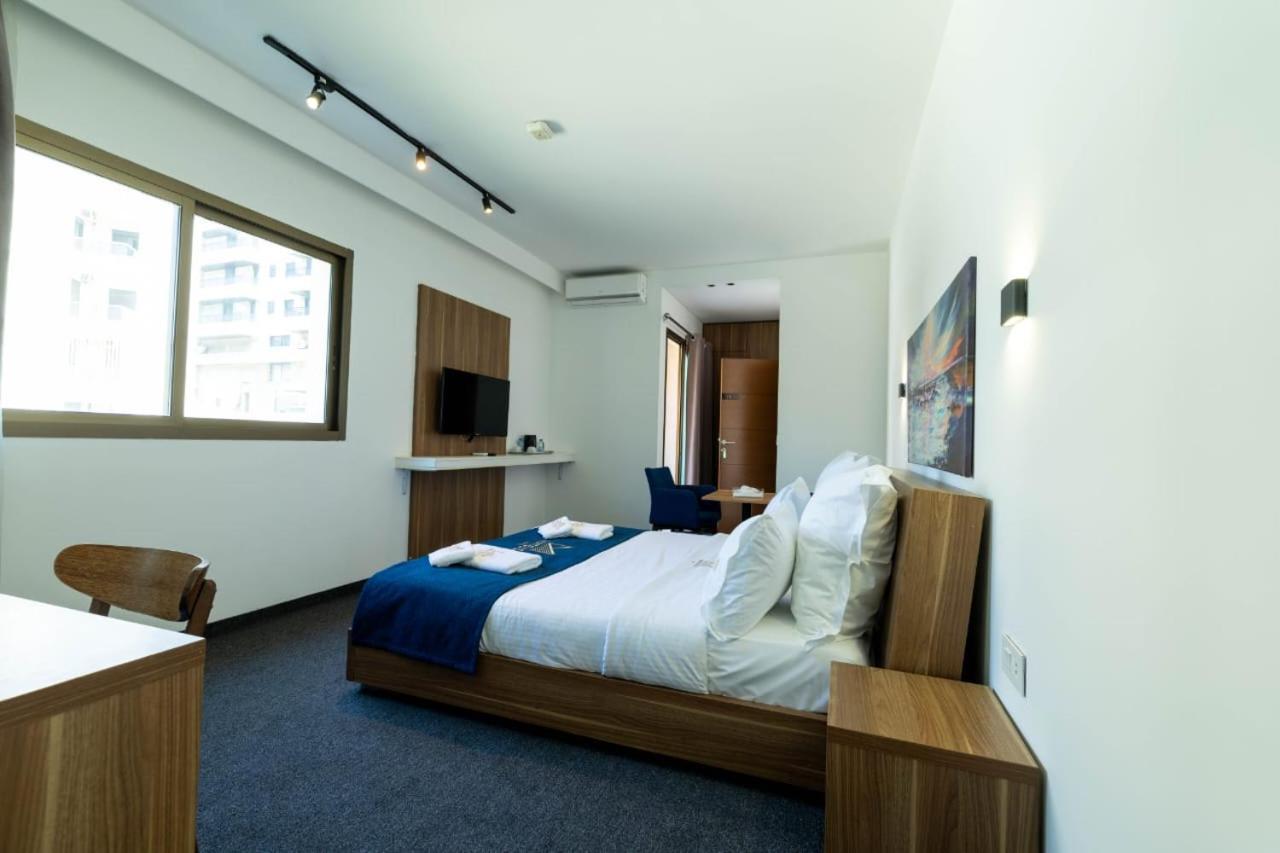 Mateus Hotel & Pool 朱尼耶 外观 照片