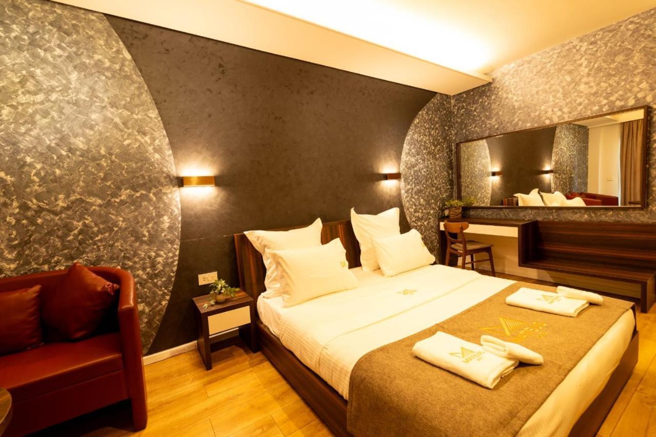 Mateus Hotel & Pool 朱尼耶 外观 照片